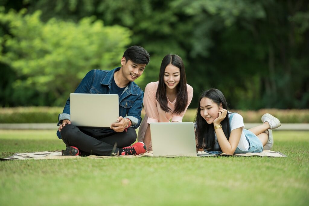 投資勉強会は本当に怪しいのか？