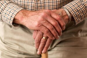年金だけでは不安なあなたが始めるべき投資とは？