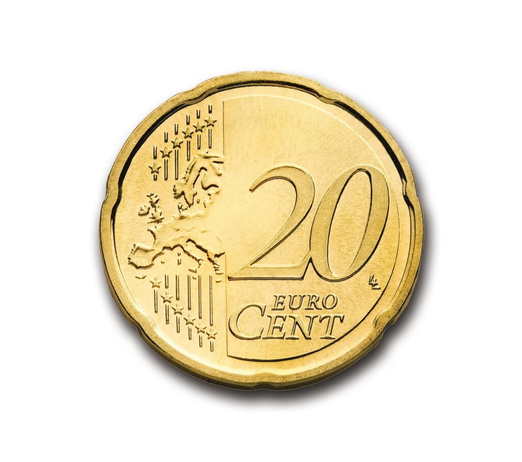 少額投資で毎日100円の効果を実感する方法は？