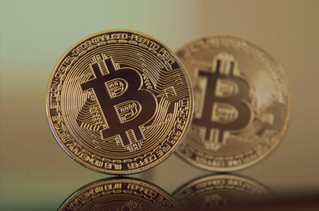 少額投資でビットコインは少額いくらから始められる？