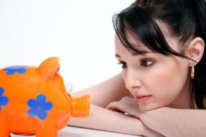 少額投資を始める前に貯金できない人がすることは？